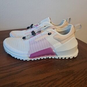 ECCO Biom 2.0 Breathru Low Top Running Sneakers White Pink 38 US 7-7.5